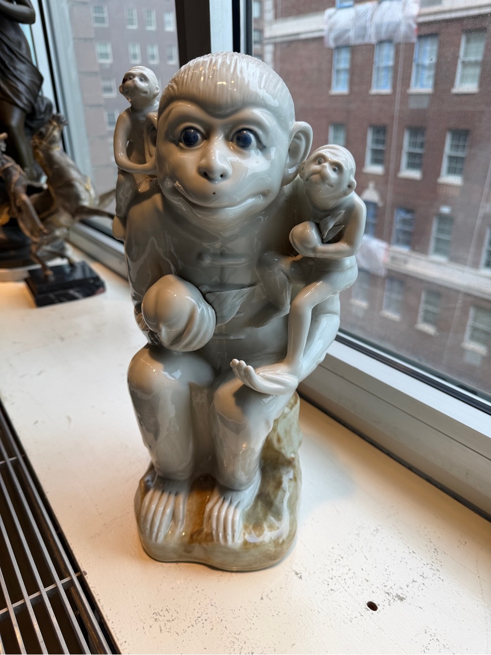 Vintage Chinese White Porcelain Monkey Family Peach Sculptures Pair